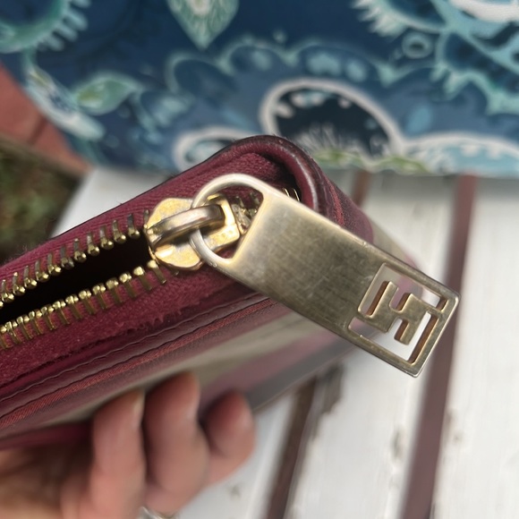 Authentic fendi wallet - Picture 6 of 6